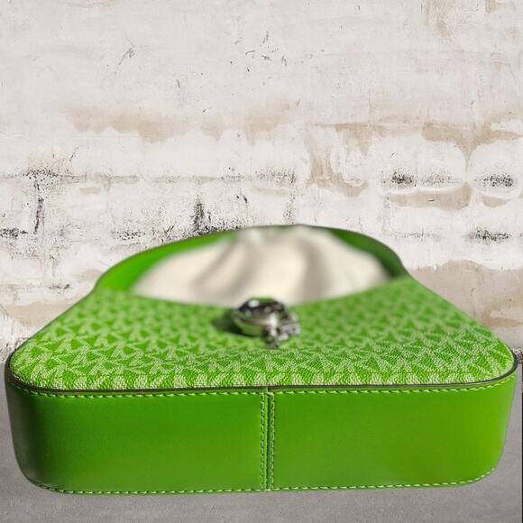 Michael Kors NWT Lyra Small Signature Logo Pochette Jungle Green - Picture 6 of 8